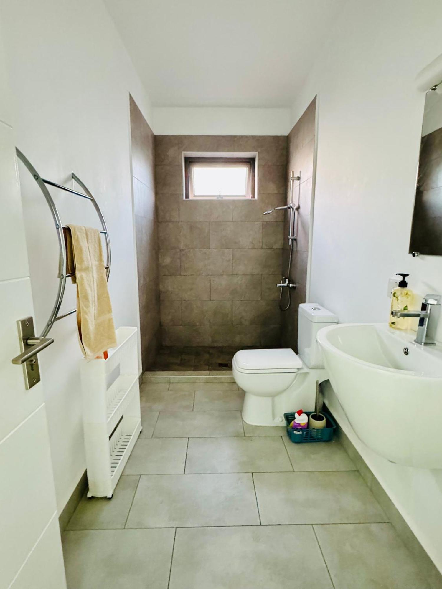 Modern Flat In Flic En Flac-Walk To The Beach Bagian luar foto